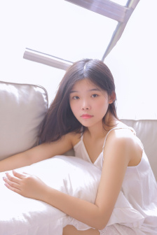 极黑的布伦希尔特